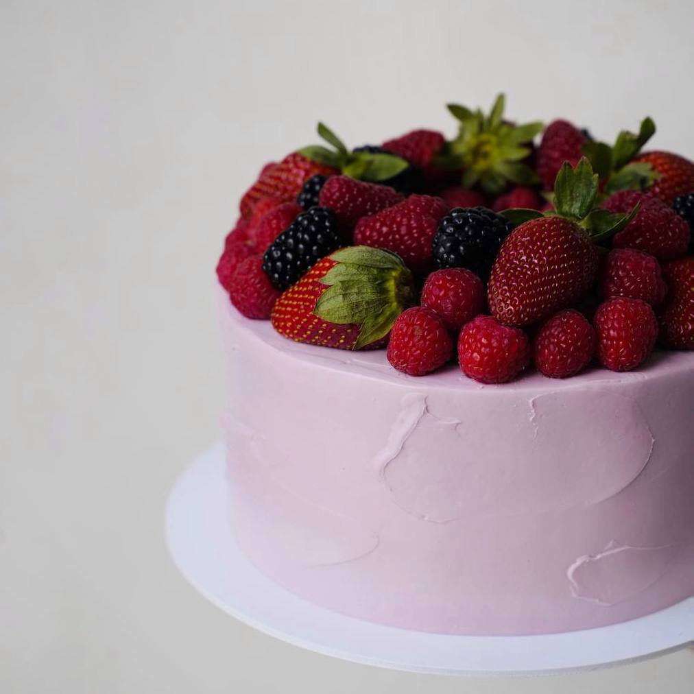 Торт с кольцом ягод, 2-6kg