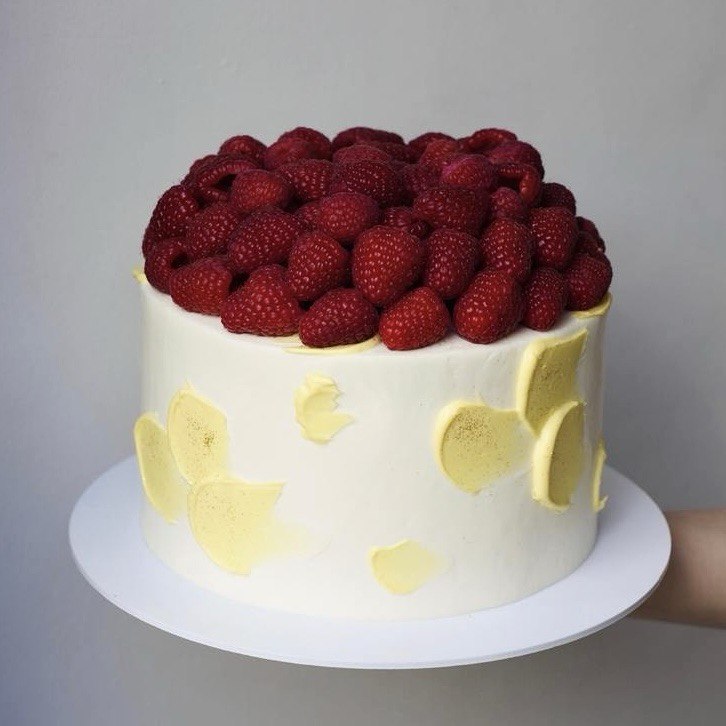 Торт с горой ягод, 2-6kg